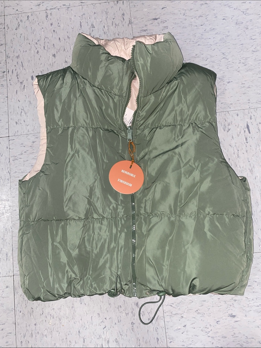 Reversible Puffer Vest in Sage Green & Cream women small s brand new sleeveless